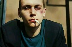 寸头会上瘾 明年它依旧是时尚圈最夯的发型之一