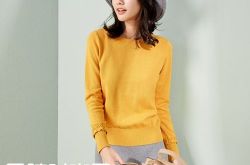 纯色搭配轻松优雅 个性花色搭配聚焦亮点经典下装搭配真爱万年