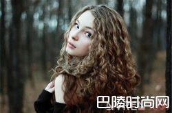 卷发怎么清洗 日常生活中卷发怎么护理不同卷发都怎么护理