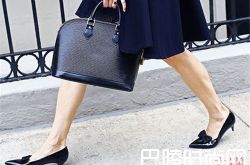 猫跟鞋简介 猫跟鞋款式与搭配猫跟鞋的追捧者