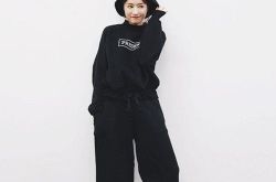 卫衣阔腿裤简约搭配 卫衣外套男女搭配