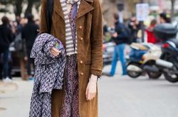 麂皮外套怎么搭配 麂皮外套简约街拍