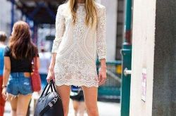 打底裙能体现小女人的感觉吗 蕾丝裙怎么搭配缕空蕾丝裙怎么搭配出魅力蕾丝拼接设计怎么搭配出优雅