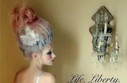 Liviara简介 Frederick‘s of Hollywood简介Fortnight简介Eberjey简介