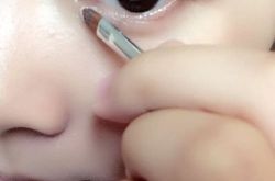 白色眼影可以画卧蚕吗 卧蚕怎么画好看