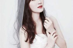 盘发卷发和甜美发型 低马尾及其它