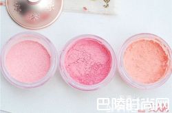 腮红粉适合什么人 腮红膏适合什么人腮红霜适合什么人腮红液适合什么人