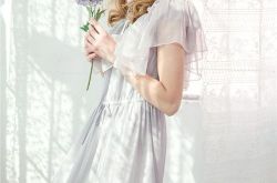 仙女裙仙气元素是什么 仙女裙加上什么元素会很浪漫Rebecca taylor平价仙女裙品牌简介Topshop仙女裙简介self portrait蕾丝仙女裙简介蕾丝仙女裙有哪些款式free people品牌仙女裙 简介Loewe2017泡泡袖仙女裙简介Johanna Ortiz品牌简介Caroline constas品牌仙女裙简介