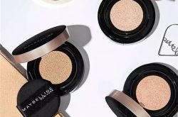 美宝莲黑金气垫 美宝莲橡皮擦 美宝莲轻唇膏卡姿兰大眼浓黑睫毛膏卡姿兰金致胶原美芯唇膏卡姿兰高分造型眉粉ZA姬芮新能美白隔离霜ZA姬芮灵透晶妍粉饼粉盒套装ZA姬芮恒彩娇艳唇膏