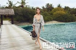 条纹连衣裙如何搭配？ 印花连衣裙如何搭配？ 格纹连衣裙如何搭配？纯色连衣裙如何搭配？薄纱连衣裙如何搭配？