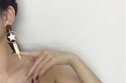 Bonsergent Studio耳饰简介 Bonsergent耳饰有何特色WAIF配饰品牌简介WAIF Gisèle Human耳饰简介Cissy-Shi耳饰简介Cissy-Shi古灵精怪的配饰都有哪些Numbering耳饰品牌简介Monday Edition韩国配饰品牌简介Monday Edition耳饰有趣吗Palnart Poc日本品牌配饰简介