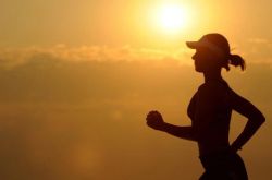 女性吃蛋白粉有什么作用？