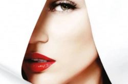 功能零食跨界美颜市场，桃花姬荣获芭莎美妆大奖