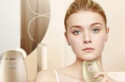 冻龄女性们的独门秘籍：NEWA 射频美容仪