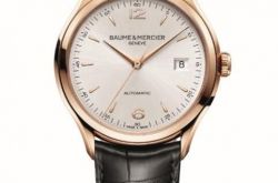 圣诞缤纷时刻，名士相伴腕间