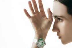 FENDI精密奢华Policromia One-of-a-Kind系列