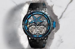 总有那么一种蓝 是你找的那款蓝盘腕表