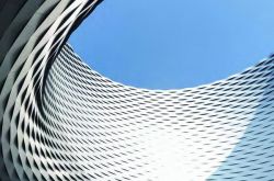 这些腕表，带你于方寸之间环游世界