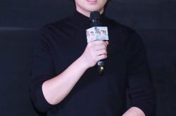 雷佳音佩戴宝齐莱马利龙飞返计时码表出席《绣春刀·修罗战场》首映礼