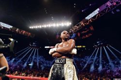 不败拳王弗洛伊德·梅威瑟强势回归赛场 再度携手宇舶表续写传奇战绩 对战格斗巨星康纳•麦格雷戈，“千年之战”一触即发