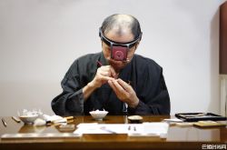 Chopard萧邦发布新款L.U.C XP 金犬迎春莳绘腕表