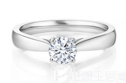 钻戒钻石重0.4克拉颜色d净度si1切工vg