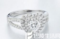 钻石戒指一克拉多少钱