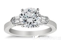 子弹形钻石来袭 近距离欣赏它的美