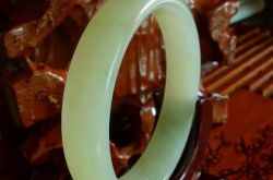 蓝田玉手镯种类大全  蓝田玉手镯种类辨别