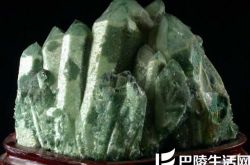 透辉石有收藏价值吗   透辉石收藏价值介绍