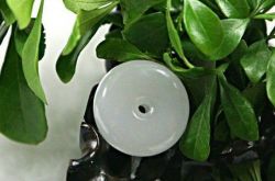 晶白玉怎么鉴别真假    晶白玉真假鉴别,  好坏辨别,产地鉴定