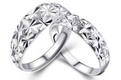 买铂金对戒什么牌子好   买铂金对戒哪个牌子好