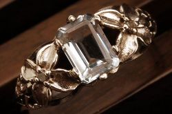 3克拉托帕石多少钱  三克拉托帕石价格