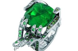 绿宝石新贵诞生 4招看清沙弗莱石 