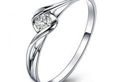 周大福和蒂芙尼哪个品牌好 买钻戒是周大福好还是蒂芙尼好