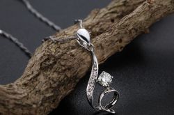 蒂芙尼和周六福哪个品牌好 蒂芙尼和周六福哪个贵