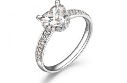 周大生和金至尊哪个好 周大生和金至尊哪个贵