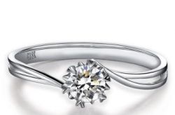 六福珠宝钻戒报价 六福珠宝钻戒专柜报价