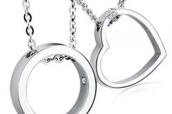 情侣吊坠图片  情侣吊坠图片大全