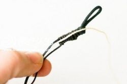 简单手绳的编法图解   简单手绳的编法教程