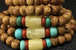 108颗佛珠手链什么材质好 108颗佛珠材质推荐