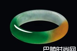 送翡翠手镯有什么寓意  送翡翠手镯代表的意义