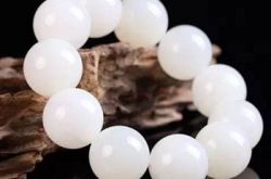 石头手链的种类有哪些 石头手链什么材质好