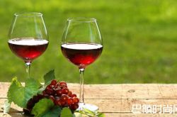 你的红葡萄酒中藏着多少卡路里？