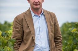 爱士图尔庄园原总经理将往右岸任职