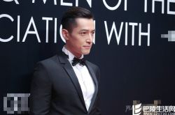 GQ年度人物男神汇集 吴亦凡井柏然有型胡歌不着急结婚