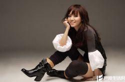 侯佩岑谈周杰伦“擦泪” 自曝与先生“同床异梦”