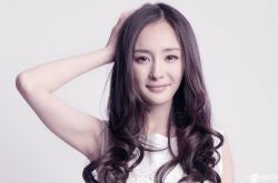 小糯米3岁英文碾压妈妈 杨幂：争取陪你到5岁