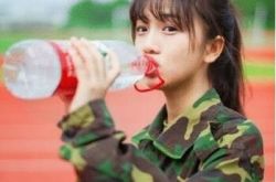 军训女神蔡卓音毕业 其身高微博个人资料遭扒