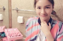 中国式关系刘俐俐是谁演的 胡可个人资料、主演的电视剧及写真